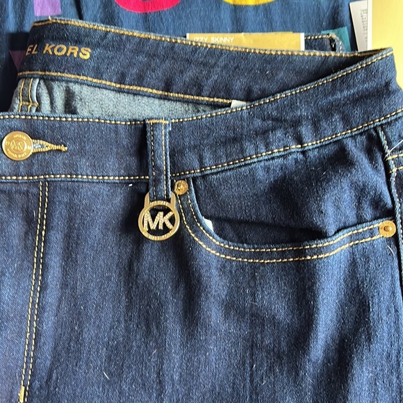 Micheal Kors Jeans - Picture 3 of 4